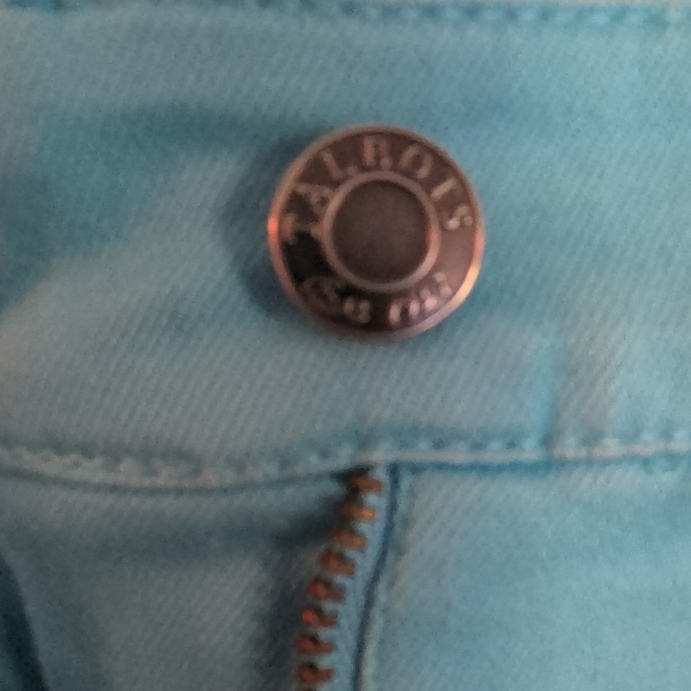 Talbots Turquoise Denim Straight Pencil Skirt Size 8 Button Pockets Knee Length - Picture 3 of 8